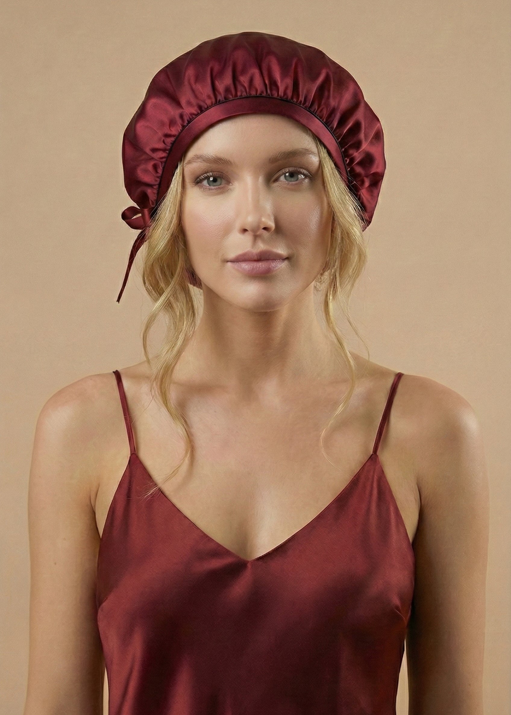 Seidenhaarhaube, rot-rubinrot