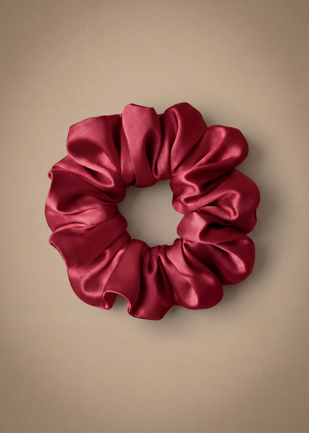 LARGE CLASSIC SILK SCRUNCHIE RED RUBY