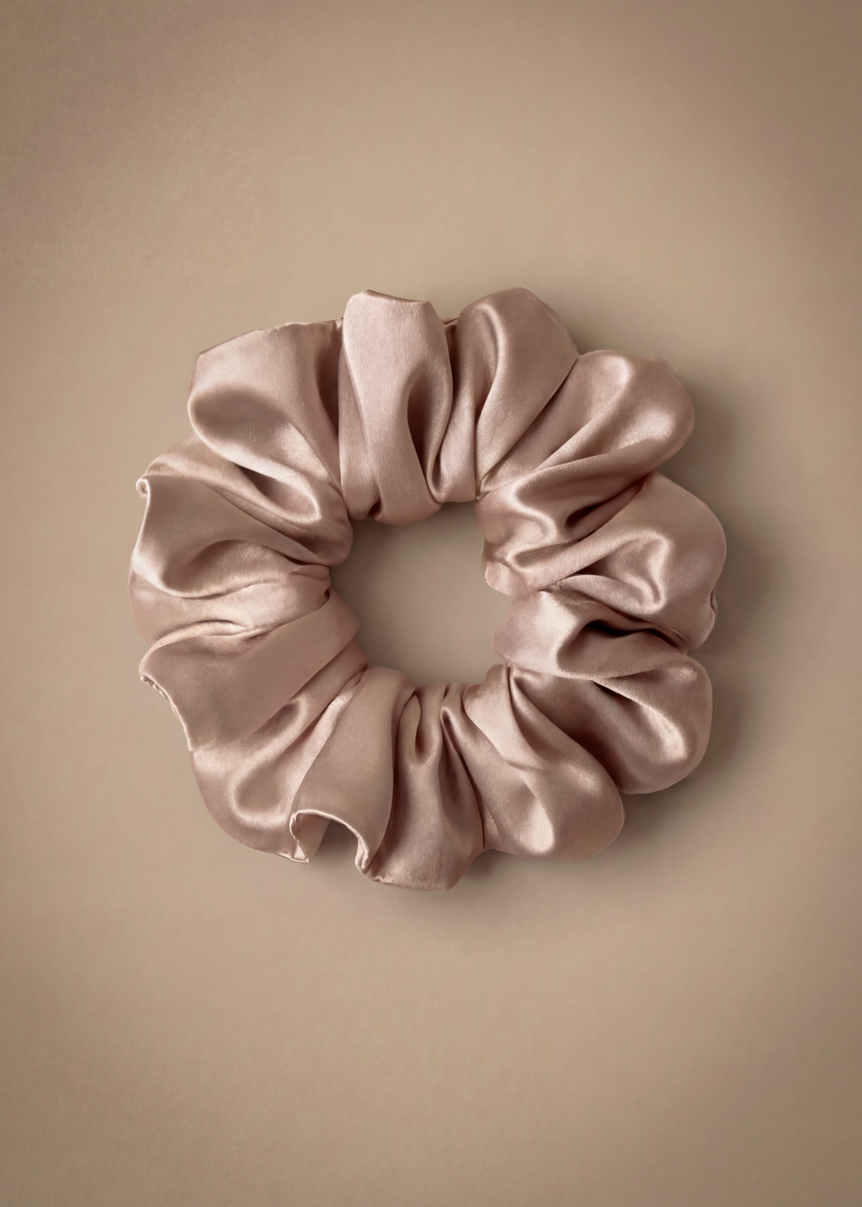LARGE CLASSIC SILK SCRUNCHIE ROSE GOLD