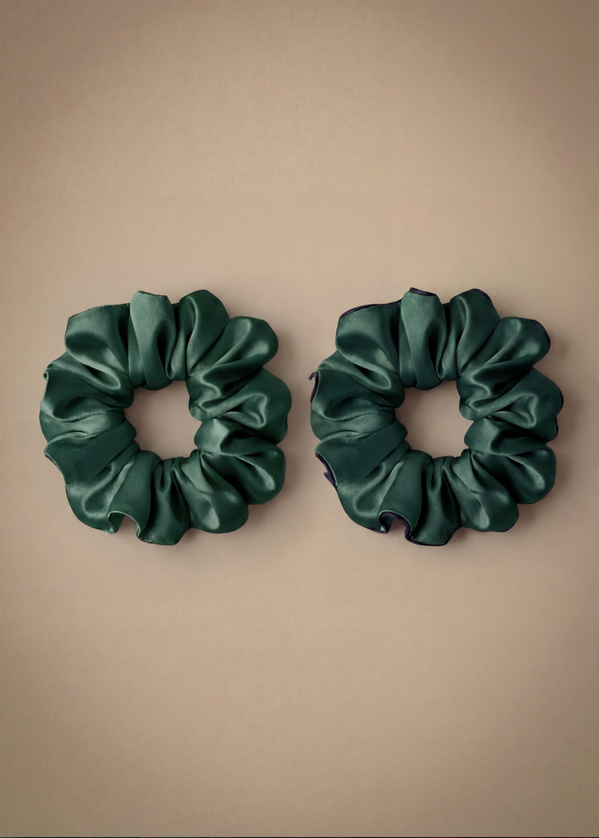 The Scrunchie Set green emerald