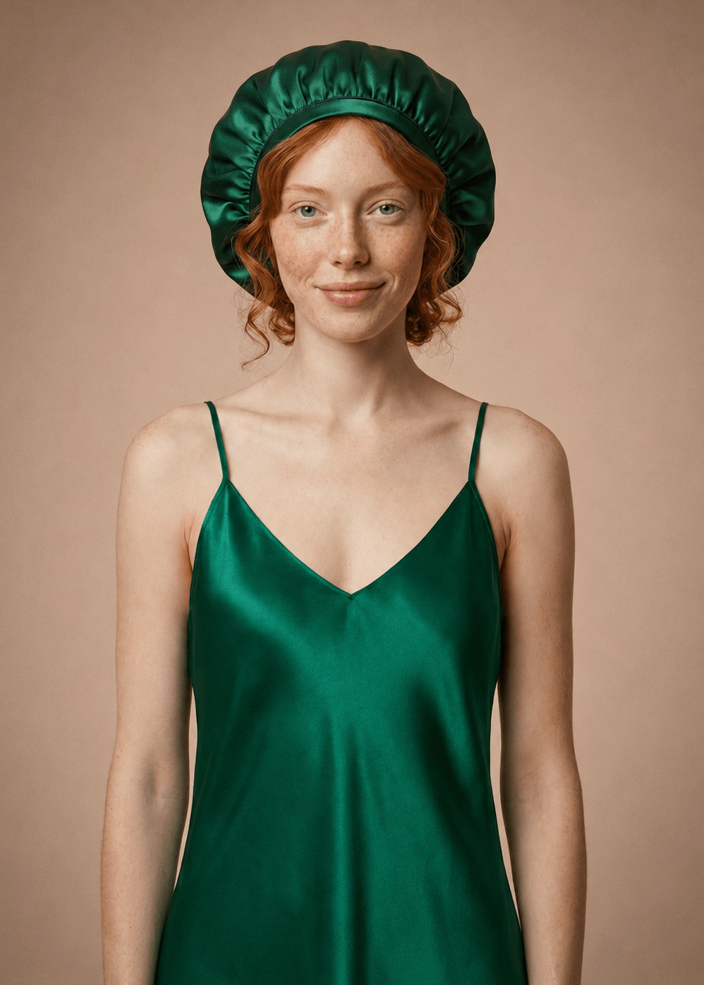 Emerald green silk hair bonnet with midnight blue trim by Miaveriana